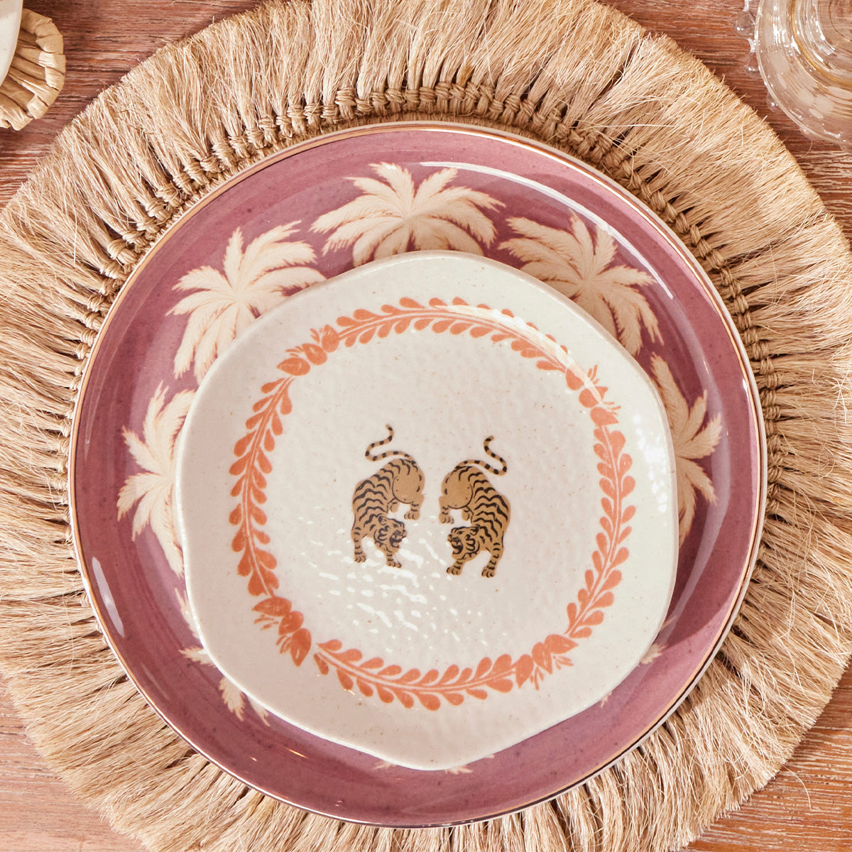 Plato Postre 19.8cm Tigres Corona x Malai