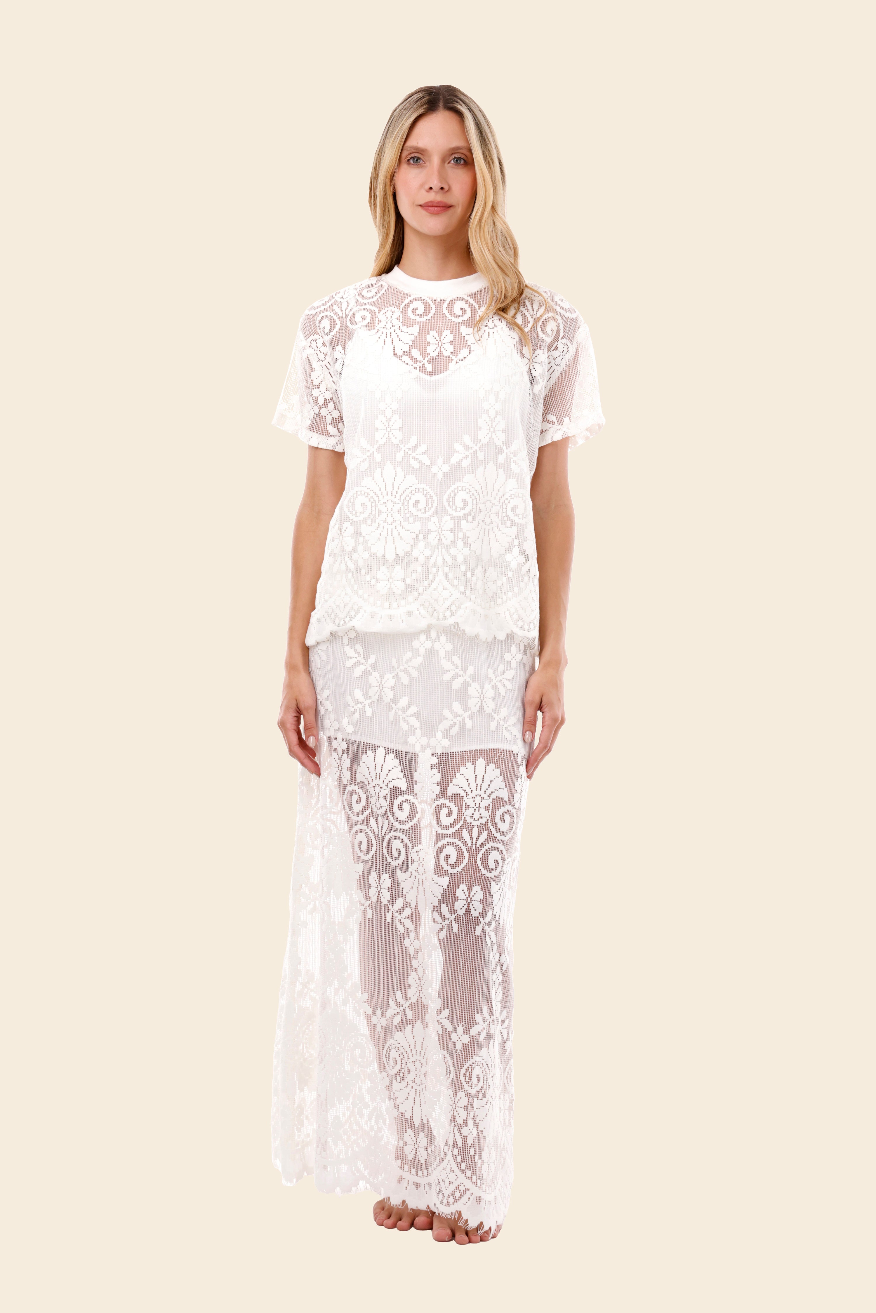 Ivory Encaje Oversize T-Shirt