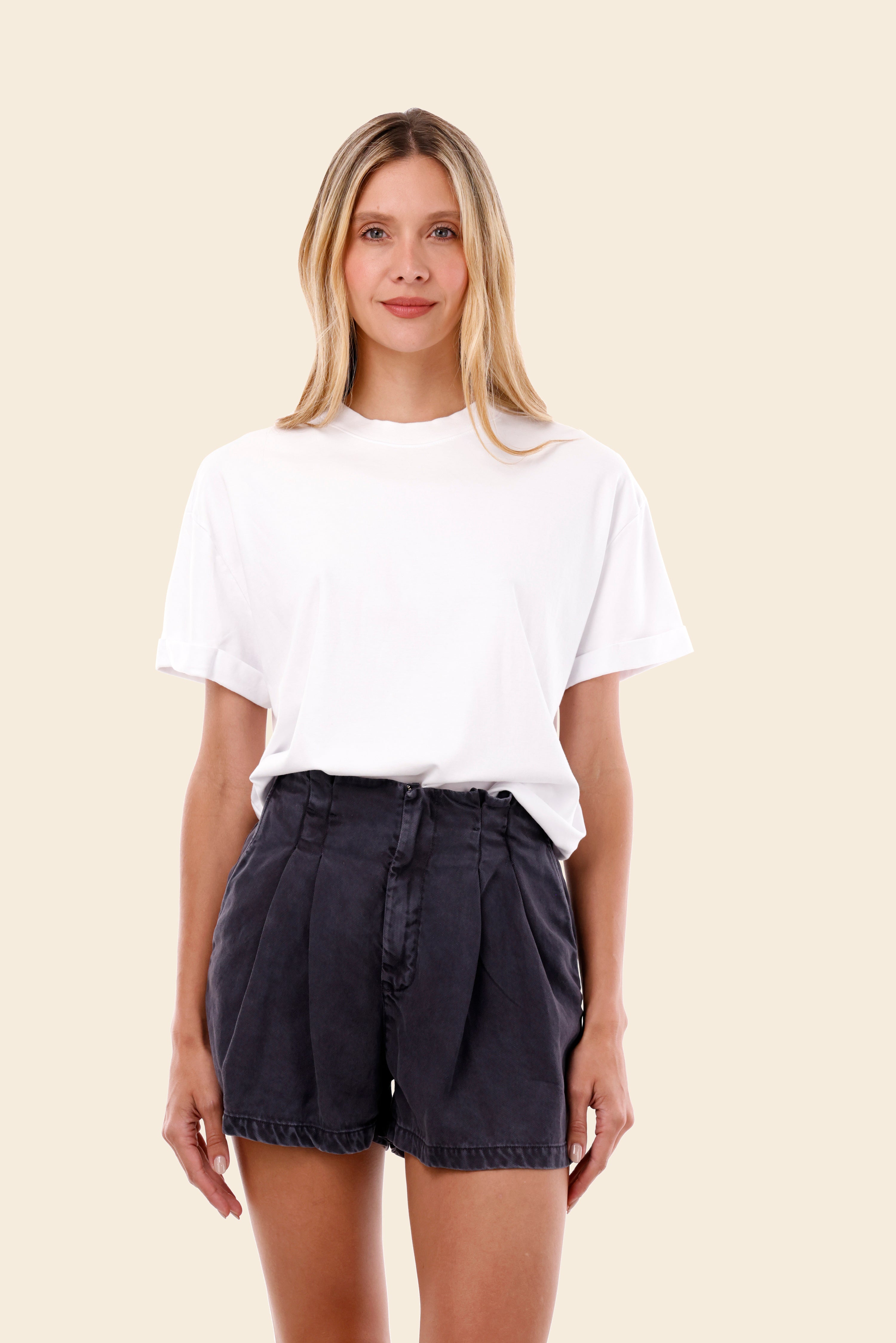 Black Estelar Short
