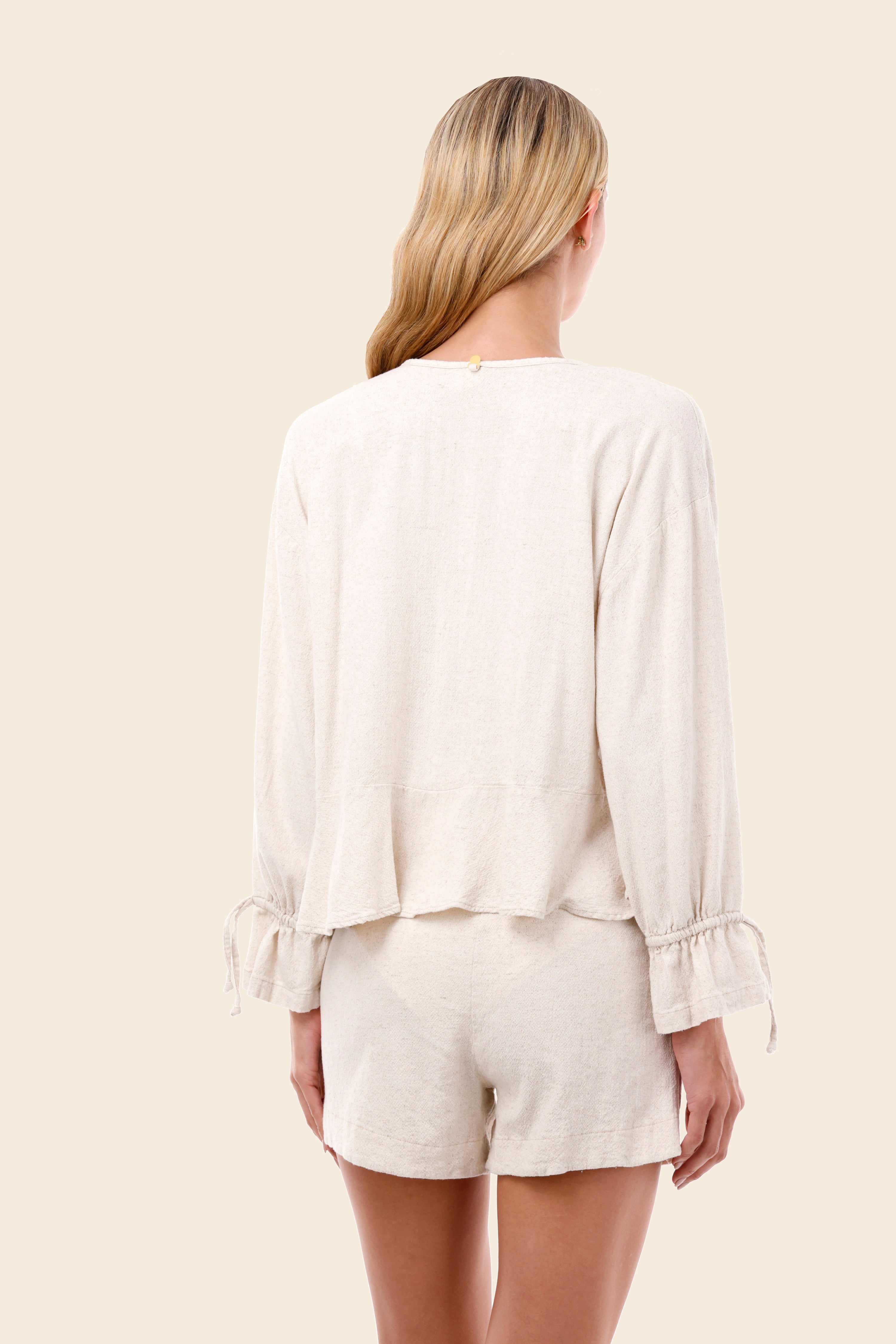 Ivory Vento Short