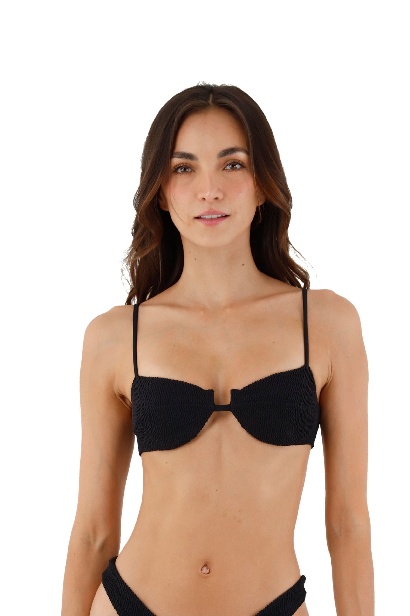 ropa-para-ir-a-la-playa-mujer