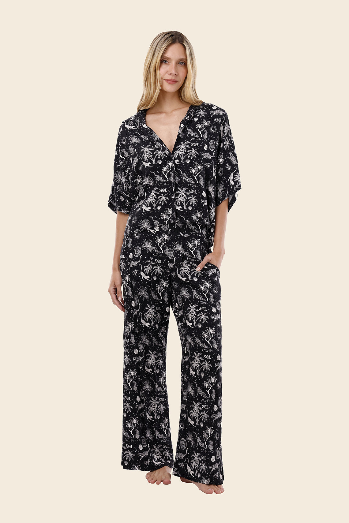 Black Sunset Dreams Laze Shirt