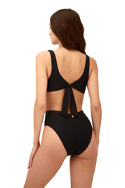 Black Danza One Piece